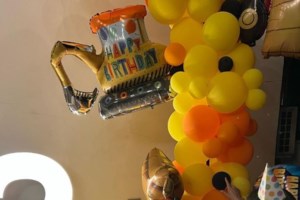 Έφη Αχτσιόγλου - Δημήτρης Τζανακόπουλος: Χαλαρές στιγμές με τον γιο τους στο Πήλιο [εικόνες] - εικόνα 4