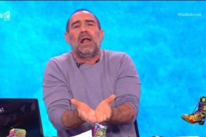 Καρυστιανού σε Ν. Κακλαμάνη: Δεν ζήτησα εθιμοτυπικού χαρακτήρα συνάντηση, απαντήστε στα ερωτήματα που σας θέτουμε