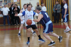 Αγρια κόντρα Άδωνι-Ζαραλίκου για το "κόψε σε ζωντανή σύνδεση τον λαιμό σου"- Μήνυση Γεωργιάδη κατά του κωμικού - εικόνα 3