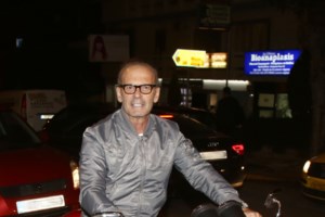 Στο Ντουμπάι άλλαξε χρόνο η κοσμική Αθήνα - Το πάρτι με τον Στέφανο Κορκολή και Έλληνες Dj [Εικόνες-Βίντεο] - εικόνα 6