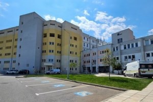 Φρίκη στην Ινδία: Χειροπέδες σε CEO επιχείρησης - Ο 4χρονος γιος της βρέθηκε νεκρός μέσα στη βαλίτσα της