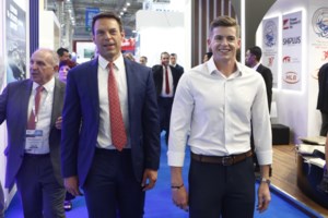 Κασσελάκης: "Παίξτε το βίντεο, δεν είπα Αλ Καπόνε τον Μητσοτάκη"- Το βίντεο που φαίνεται να τον διαψεύδει - εικόνα 2
