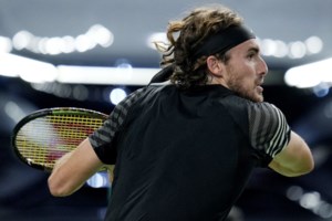 Δυσκολεύτηκε αλλά προκρίθηκε στους ημιτελικούς της Βιέννης ο Τσιτσιπάς - Επόμενος αντίπαλος ο Μεντβέντεφ [βίντεο]