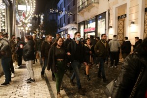 Μονοκλωνικά αντισώματα: Ξεκίνησε η χορήγησή τους στους πρώτους ασθενείς - Το σχέδιο για την αντιμετώπιση της covid-19