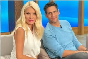 Δημήτρης Ουγγαρέζος: "Εγώ δεν είμαι παρουσιαστής, απλά κάθομαι εδώ" - Η μπηχτή της Ελένης Μενεγάκη