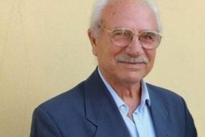 Πανεπιστήμιο Κρήτης: 88χρονος πήρε πτυχίο και τον τίμησε ο πρύτανης [Εικόνες]