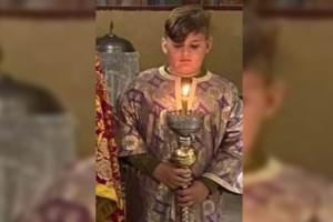 Αγρίνιο: Τον μαχαίρωσε επειδή του είπε να μην ουρεί μέσα στο σιντριβάνι της πλατείας