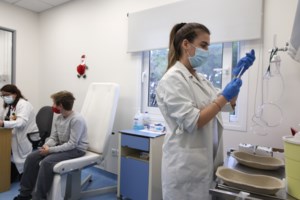 Ανοίγει η πλατφόρμα για το εμβόλιο της Novavax - Το Σάββατο ο πρώτος εμβολιασμός