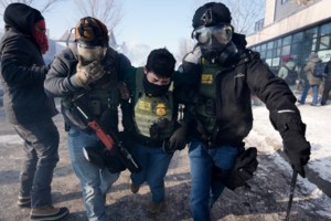 Η κακοκαιρία σαρώνει τις ΗΠΑ: Τουλάχιστον 21 νεκροί από το ψύχος - Πάνω από 800.000 νοικοκυριά χωρίς ρεύμα