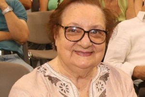 Μπιμπίλας για Ροζίτα Σώκου: Ηταν ανεμβολίαστη - Και η κόρη της νοσηλεύεται με κορονοϊό