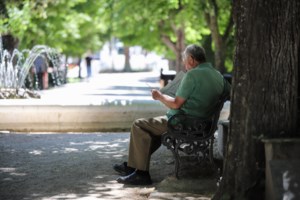 Κορονοϊός - Στα ύψη ξανά τα κρούσματα: 22 νεκροί, 95 διασωληνωμένοι το τελευταίο 24ωρο - Οι περιοχές στο "κόκκινο"