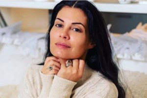 Μαρία Κορινθίου: Η σπάνια ερωτική εξομολόγηση από τον Αϊβάζη - "Ο ορισμός της γυναίκας, σε λατρεύω"