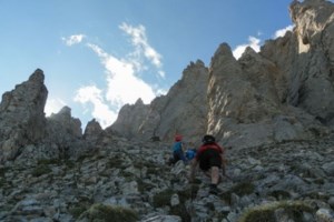 Ολυμπος: Στο νοσοκομείο ορειβάτης που τραυματίστηκε στα 2.100 μέτρα