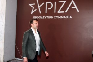 Νέος χαμός στον ΣΥΡΙΖΑ: Ο Κασσελάκης σηκώθηκε και έφυγε στην παρέμβαση Τεμπονέρα - Ποιοι εκνευρίστηκαν και δεν μίλησαν - εικόνα 5