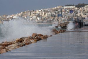 Μπουρίνια έπληξαν τη Μαγνησία: Αυτοκίνητα "θάφτηκαν" στο νερό στον Βόλο - Ανεμοστρόβιλοι σε Λήμνο και Χαλκιδική - εικόνα 11