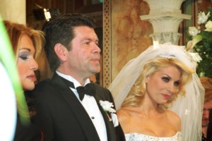 "Αν δω στο κινητό του γυμνή γυναίκα θα τρελαθώ": Η σπάνια αναφορά της Μενεγάκη στον Παντζόπουλο - εικόνα 4