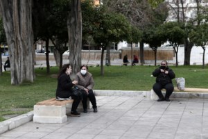 Στο μικροσκόπιο της εφορίας οι πωλήσεις ακινήτων με μετρητά - Ποιοι θα ελεγχθούν αναδρομικά