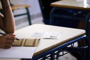 Πανελλήνιες 2021: Αυτοί είναι οι συντελεστές των ελάχιστων βάσεων εισαγωγής για τα ΑΕΙ - εικόνα 2