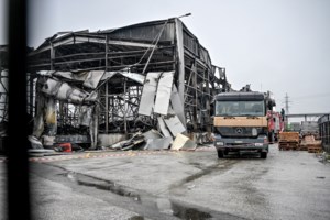 Περιστέρι: Άνδρας τοποθέτησε εκρηκτικό μηχανισμό στο κλαμπ "Κόλαση" - Υλικές ζημιές σε τοίχους και τζαμαρίες