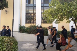 Sextortionscam: Σεξουαλικοί εκβιασμοί μέσω email - Οδηγίες προστασίας από την ΕΛ.ΑΣ.