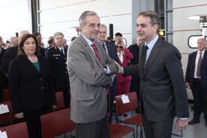 Μητσοτάκης για Παπαδημούλη και τον φράχτη στον Εβρο: Κάποιοι πίνουν τον εσπρέσο τους και τρώνε το κρουασάν τους στην Ευρώπη