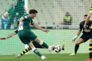 "Βόμβα" Αλμέιδα μετά την ήττα της ΑΕΚ από τον ΠΑΟ- Σκέφτεται να αποχωρήσει από την Ένωση