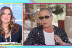 Θεοφανία Παπαθωμά - Πασχάλης Τσαρούχας: Σπάνια κοινή εμφάνιση με τον 19χρονο γιο τους - εικόνα 3