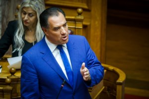 Γεωργιάδης μετά τον σάλο από τις δηλώσεις του για τα Τέμπη - "Ευαίσθητες εφημερίδες παίζουν με τον πόνο των ανθρώπων"