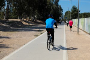 Το σχέδιο Μητσοτάκη για την αθηναϊκή ριβιέρα: Ποδηλατόδρομος από τον Πειραιά έως το Σούνιο - εικόνα 2