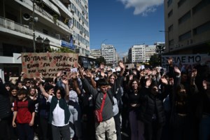 Τέμπη: H δική του ευθύνη αφορά ένα μικρό μέρος των λαθών και εγκληματικών ελλείψεων, λέει ο συνήγορος του σταθμάρχη