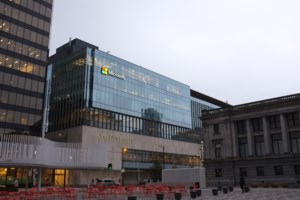 Μετά τη Microsoft, μαζικές απολύσεις και στη Google: Η μητρική εταιρεία κόβει 12.000 θέσεις εργασίας - εικόνα 2