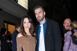 Γιάννης Τσιμιτσέλης: Τα "γαλλικά" στον αέρα του ΣΚΑΪ όταν ξεχάστηκε το μικρόφωνο ανοιχτό - "Γ.....αν" [βίντεο]