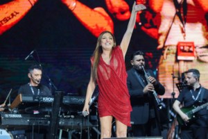 Παπαρίζου: "Είχε πάει ξανά στο νοσοκομείο πριν μερικές ημέρες" - Εμφάνισε έντονους πόνους στην κοιλιακή χώρα - εικόνα 3