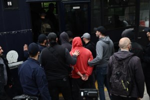 Πάτρα: Έστησαν καρτέλ μέσα σε σχολεία - "Με χτύπησαν όταν δεν κατάφερα να πουλήσω τα ναρκωτικά", σοκάρει η κατάθεση μαθητή