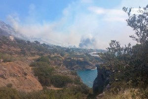 Ανησυχία για τις φωτιές που ξεκίνησαν από τον Απρίλιο: Προβλήματα με δασοκομάντος, εναέρια μέσα και γερασμένο στόλο