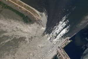 Ουκρανία: Χιλιάδες άμαχοι εγκαταλείπουν πλημμυρισμένες περιοχές - Περισσότεροι από 40.000 άνθρωποι κινδυνεύουν [Εικόνες] - εικόνα 2