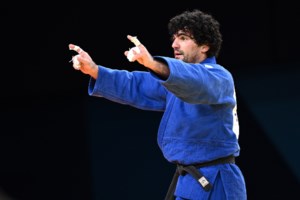 Ολυμπιακοί Αγώνες 2024: Χρήστου και Σίσκος πέρασαν στα ημιτελικά των 200μ. ύπτιο