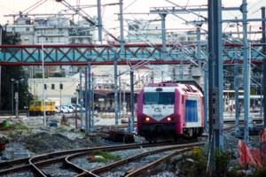 Δεμένα τα πλοία στα λιμάνια αύριο - Απεργία για την Εργατική Πρωτομαγιά