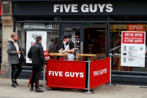 Κορονοϊός: Θετικά τα πρώτα αποτελέσματα από τη χορήγηση πλάσματος σε ελληνικά νοσοκομεία