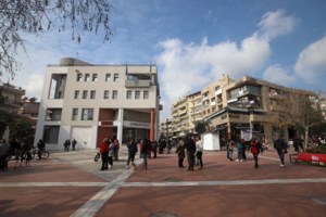 Εύοσμος: Πορεία... δύο σε ένα - Διαμαρτυρίες κατά του lockdown και της δομής προσφύγων