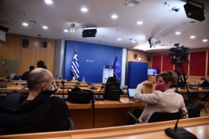Θεσσαλονίκη: Συγκίνηση στη βράβευση του Άλμπερτ Μπουρλά - "Ασύγκριτη η διάκριση από την πατρίδα σου, από την πόλη σου" - εικόνα 3