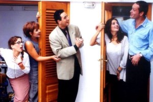 Βασίλης Κούκουρας: Ο "Μάνθος" έγινε ασφαλιστής - "Κάνω αυτή τη δουλειά επαγγελματικά" [βίντεο]