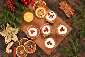 "…Και με των νερών τ’ αγιάσματα, τα Φώτα": Μεγάλη γιορτή σήμερα - Τι γιορτάζουμε τα Αγια Θεοφάνια