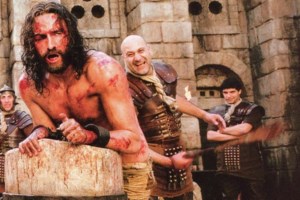 Αγ. Παντελεήμονας: Υπό την επήρεια ουσιών ο Αραβας που μπούκαρε στην εκκλησία και διέκοψε τη λειτουργία ουρλιάζοντας