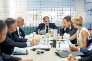 Σε επανέκδοση του 10ετούς ομολόγου προχωρά το Ελληνικό Δημόσιο