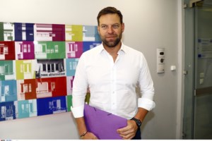 Μωραΐτης: Ο διπλός εκβιασμός Κασσελάκη στο συνέδριο του Κινήματος Δημοκρατίας για να μην κλείσει το κόμμα - εικόνα 2