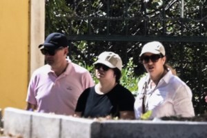 Π. Φάληρο: "Καρφώνει" τη 32χρονη φίλος της - "Ρώτησα τα παιδιά ποιος έκανε έτσι τη μικρή και είπαν η μαμά" - εικόνα 3