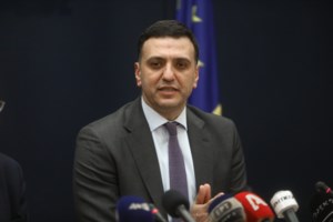 Σύψας: Τα Χριστούγεννα θα έρθει το 2ο "κύμα" κορονοϊού- Τι απαντά για τα "2000 κρούσματα ημερησίως"