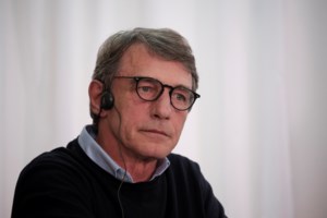 Βρετανία - κορονοϊός: Το Λονδίνο επαναφέρει πέντε ελληνικά νησιά στον κατάλογο ασφαλών ταξιδιών