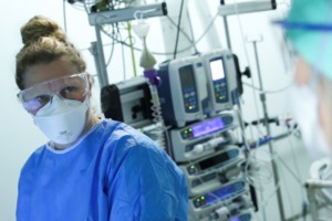 Σοκαριστική δήλωση Γενς Σπαν: Στο τέλος του χειμώνα ο κάθε Γερμανός ή θα έχει εμβολιαστεί ή ιαθεί ή πεθάνει - εικόνα 2